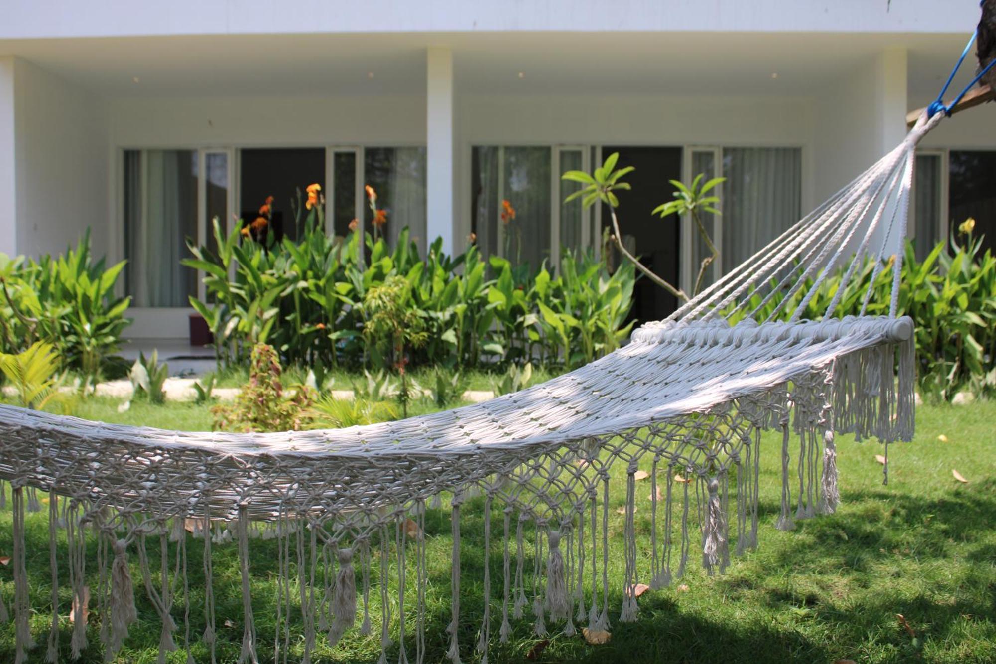 Turtle House Lombok Hotel Kuta  Buitenkant foto
